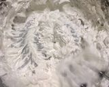 Foto langkah ke 1 dari resep Butter Cream Kokoh.