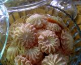 Foto langkah ke 4 dari resep Semprit Susu 4 Bahan.