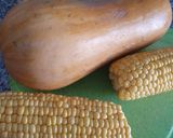 Foto del paso 1 de la receta: 🟠 Tarta de calabaza, choclo y queso 🌽🧀