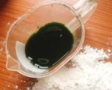 Hình bước làm 2 của món Mì tươi cải bó xôi