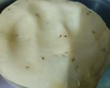 A picture of step 3 of Sattu ki Kachori.
