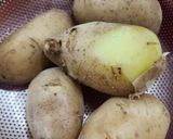 Foto del paso 2 de la receta: 🥔🌾 Ñoquis livianos de papa con semolín 🌾🥔