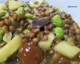 Foto del paso 6 de la receta: Lentejas con setas, edamame y manzana al curry