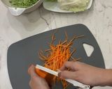 Hình bước làm 1 của món Bibimbap - Cơm Trộn Hàn Quốc