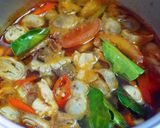 รูปขั้นตอนการทำที่ 4 ของ ต้มยำอกไก่เห็ดฟาง