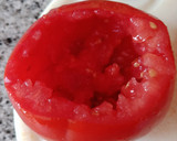 Foto del paso 1 de la receta: Tomates rellenos de arroz y carne