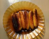 Foto langkah ke 1 dari resep Bolen Pisang Keju Cokelat.