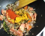 A picture of step 5 of Kulfa Saag Bhaji.
