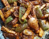 A picture of step 5 of Kadai paneer.