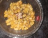 A picture of step 3 of Steamed Masala cheesy and salty sweet corn recipes.