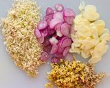 Hình bước làm 2 của món Thịt kho mắm ruốc