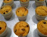 Foto langkah ke 7 dari resep Pumkin Muffin a.k.a Muffin Labu (No Mixer) Source: Tintinrayner.