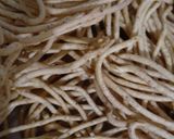 રતલામી સેવ (Ratlami Sev Recipe In Gujarati) રેસીપી સ્ટેપ2ફોટો