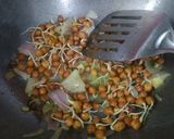 A picture of step 2 of Sprouted Chickpeas chat #Cookpad.
