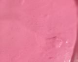 Foto del paso 5 de la receta: Mousse de fresa el sabor de amor receta complementaria