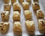Sajtkrémes háromszögek recept fázis 4 fotója