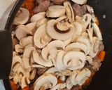 Foto del paso 3 de la receta: Estofado de ternera a la antigua