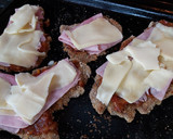 Foto del paso 4 de la receta: Milanesas a la Napolitana al horno con Ensalada!! 😍😍