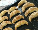 A picture of step 4 of Mini croissant homemade.