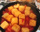 Hình bước làm 5 của món Đậu hũ sốt cà chua 🍅