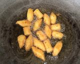 Foto langkah ke 2 dari resep Fried Potato cheese.