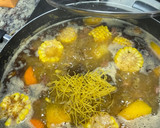 Foto del paso 5 de la receta: Sopa de jamón y salchichón