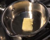 Une image de l'étape 2 de Sauce crème au stilton,ail et ciboulette (pour pâtes).