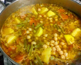 Foto del paso 4 de la receta: Potaje con albóndigas de bacalao