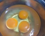 Foto langkah ke 1 dari resep Egg Drop Corn Soup with Tofu.