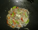 Foto langkah ke 3 dari resep Tumis Bunga Pepaya Teri .