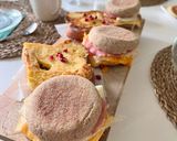 Une image de l'étape 1 de Eggs muffins bacon / brioche perdue pour le brunch.