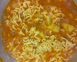 A picture of step 8 of Special Indomie.
