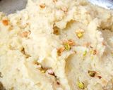 हलवा ड्राईफ्रूट्स शॉट्स(HALWA DRYFRUITS SHORTS RECIPE IN HINDI) रेसिपी चरण 2 फोटो