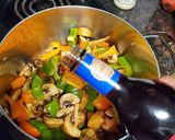 Foto del paso 2 de la receta: Verduras con vino tinto