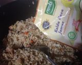 Foto langkah ke 5 dari resep Nasi goreng ayam semur.