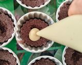 Foto langkah ke 6 dari resep Bolu Kukus Ketan Hitam Keju Lumer.