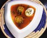 A picture of step 7 of Green Masala Chicken Meatballs With Boiled Eggs.