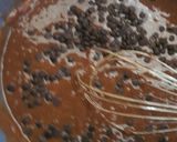 Foto langkah ke 7 dari resep Muffin Cokelat OVALTINE Oven Tangkring TANPA MIXER.