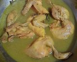 Foto langkah ke 4 dari resep Ayam Goreng Kremes.