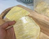 Hình bước làm 6 của món Hoành thánh lá nấu tôm khô, nấm rơm