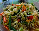Foto langkah ke 2 dari resep Oseng cambah kedelai + pete.