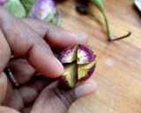 A picture of step 5 of Thorny Baby Eggplant Curry.