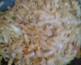 Foto langkah ke 4 dari resep Kwetiau Goreng Spesial.