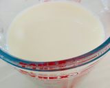 A picture of step 2 of Mango delight.