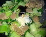 Foto langkah ke 4 dari resep Tumis Bakso Pakcoy.
