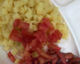 Foto langkah ke 1 dari resep Mpasi 7+ Day 29 : Bubur Kentang Telur Tomat.