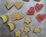 Foto langkah ke 4 dari resep Jewel Box Cookies.