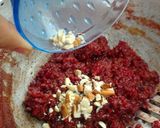 बीटरूट हलवा (Beetroot halwa recipe in hindi) रेसिपी चरण 4 फोटो