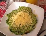Foto del paso 2 de la receta: Waffles de acelga