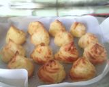 Hình bước làm 6 của món Bánh Su kem trứng muối
